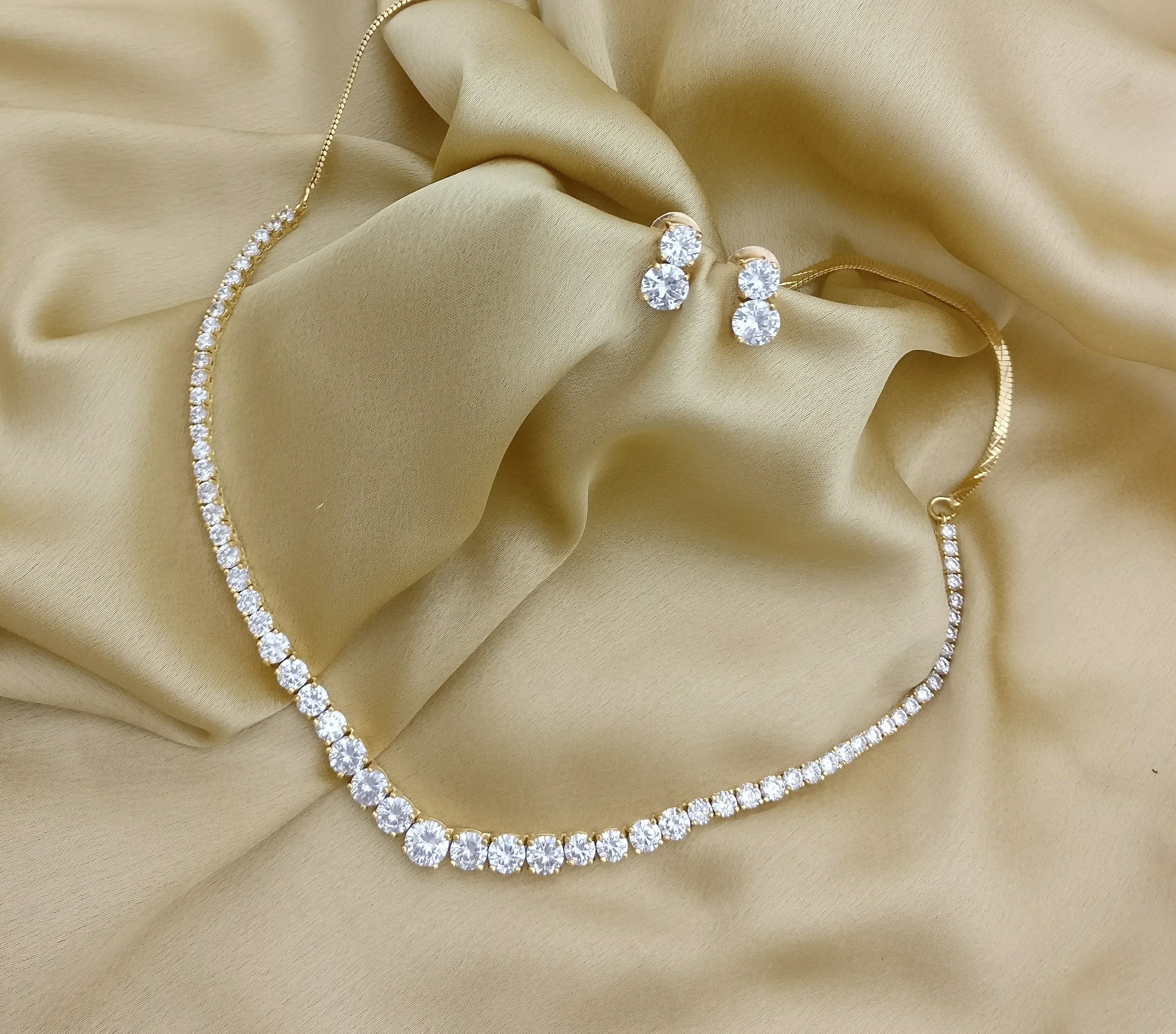 20 Pointer Lab Grown Diamond Necklace