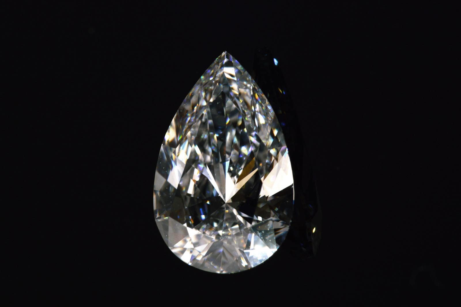 Pear Shape Fancy Colored Lab Grown Diamond